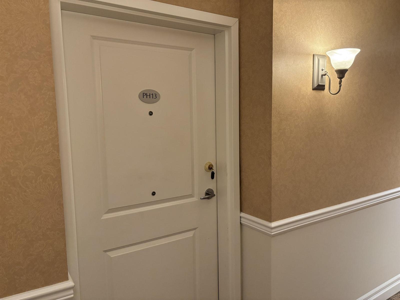 413 8880 202 Street, Langley, British Columbia  V1M 4E7 - Photo 3 - R3073421