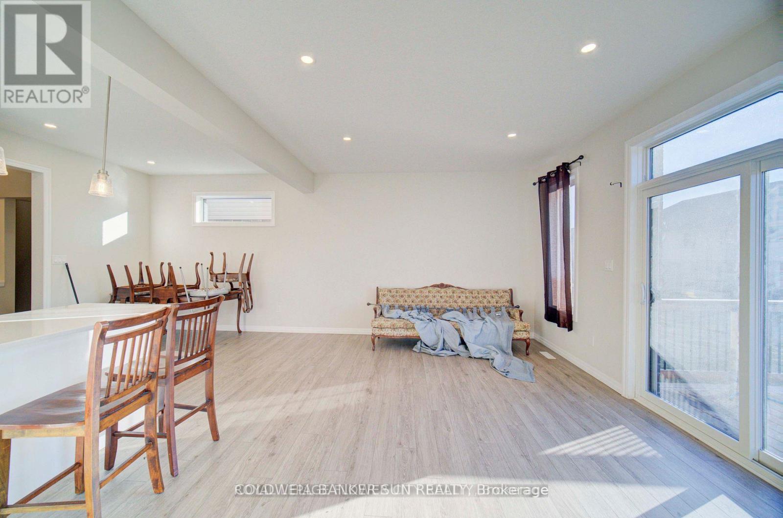 80 Keba Crescent, Tillsonburg, Ontario  N4G 0K7 - Photo 9 - X12636894