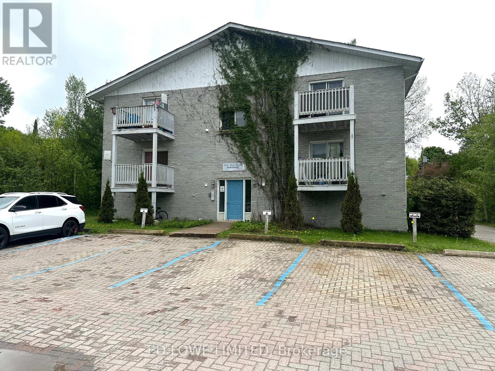 25 Kitchen Road S, Huntsville, Ontario  P1H 1Z9 - Photo 3 - X12636914