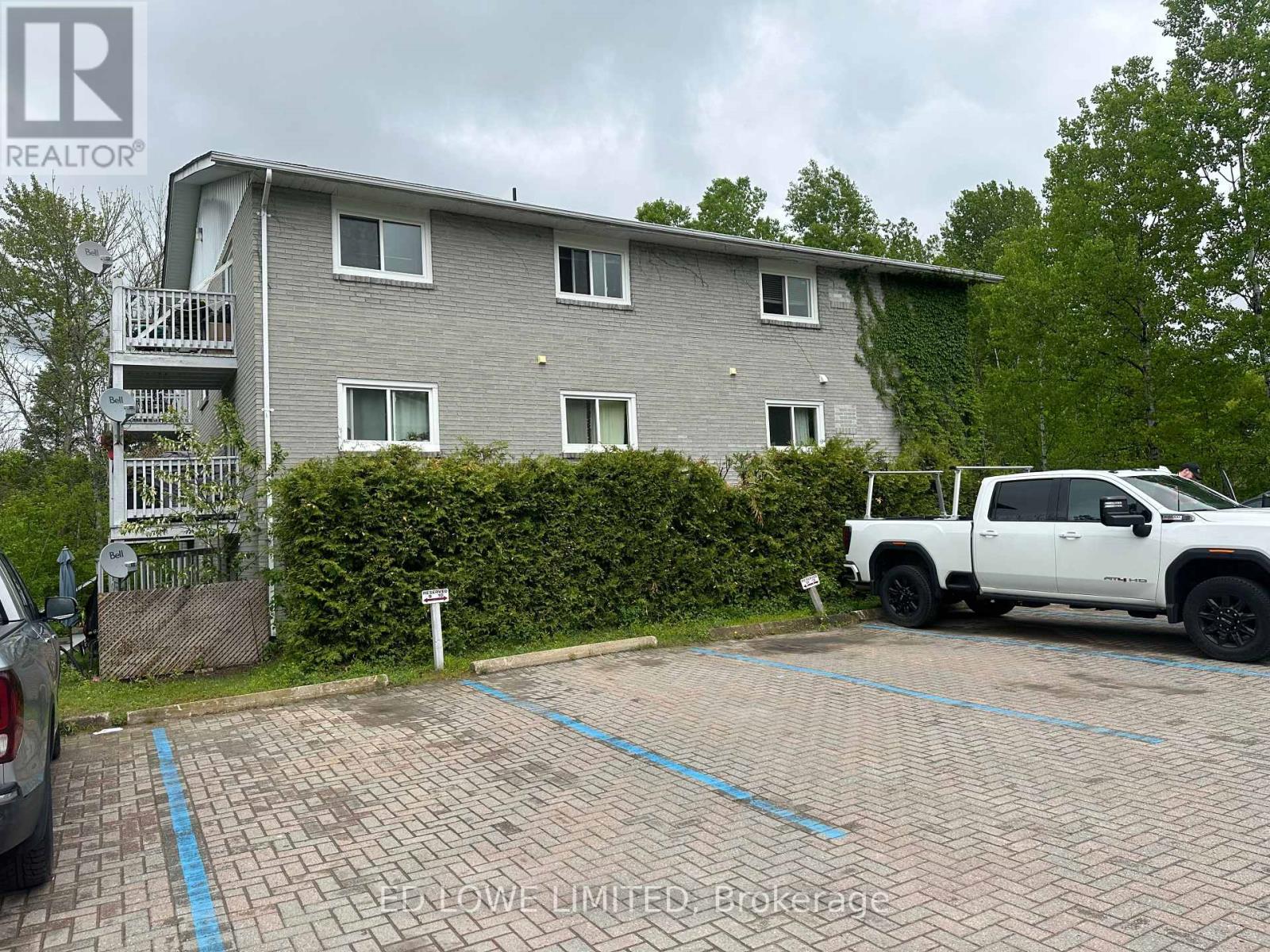 25 Kitchen Road S, Huntsville, Ontario  P1H 1Z9 - Photo 4 - X12636914
