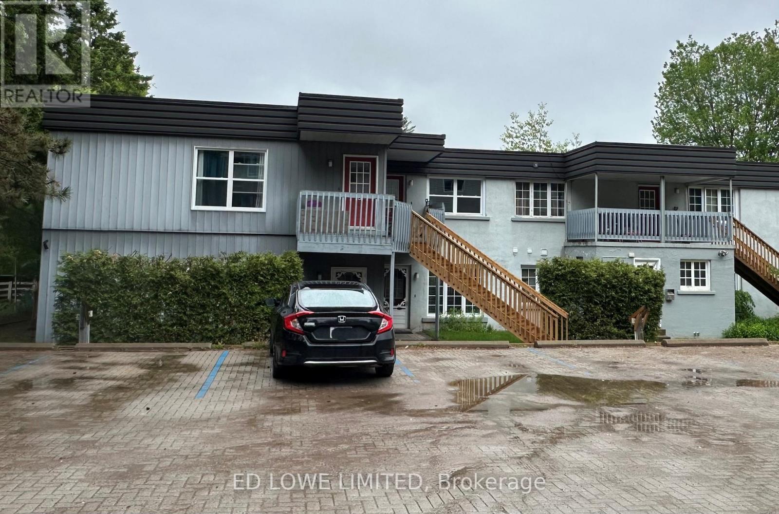 28 EARLS ROAD, Huntsville, Ontario