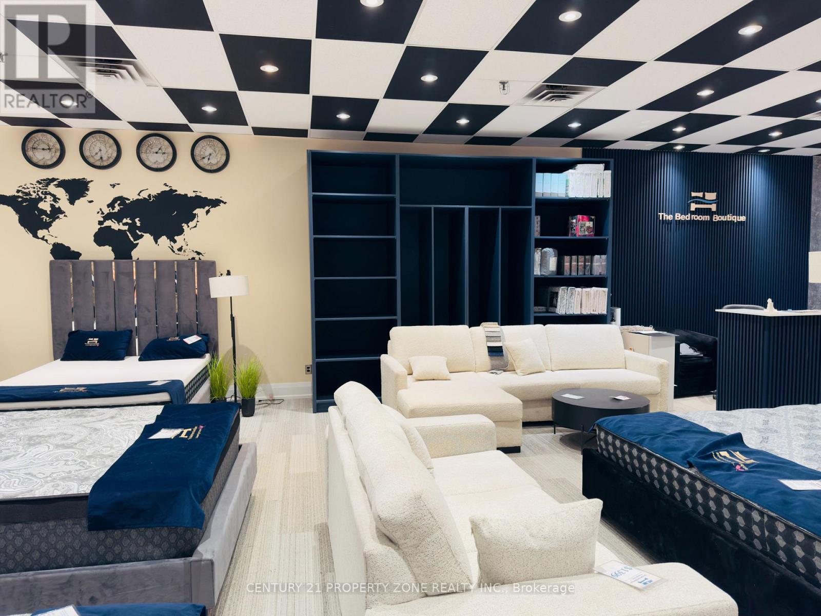 1 - 268 Rutherford Road S, Brampton, Ontario  L6W 3L2 - Photo 10 - W12634908