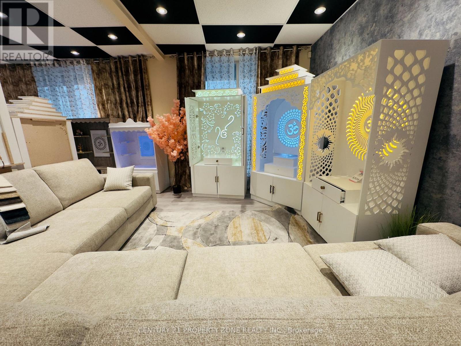 1 - 268 Rutherford Road S, Brampton, Ontario  L6W 3L2 - Photo 18 - W12634908