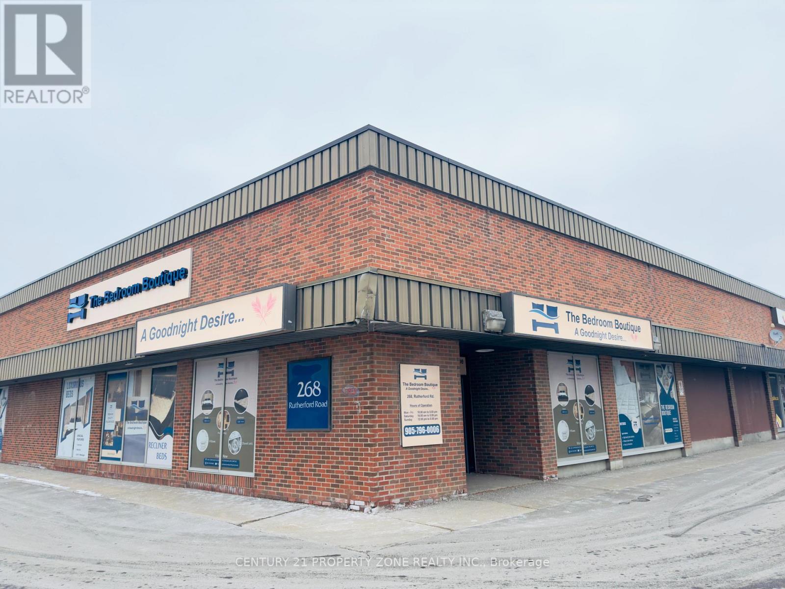 1 - 268 Rutherford Road S, Brampton, Ontario  L6W 3L2 - Photo 3 - W12634908