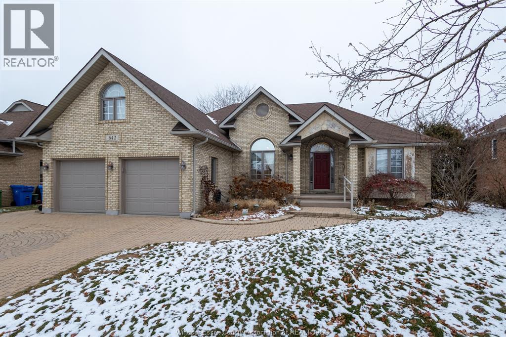 642 LAKE TRAIL DRIVE, windsor, Ontario