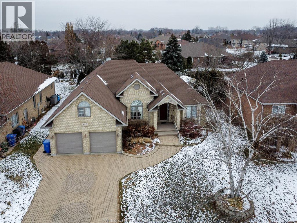 642 Lake Trail Drive, Windsor, Ontario N9G 2M3 - Photo 3 - 25031739