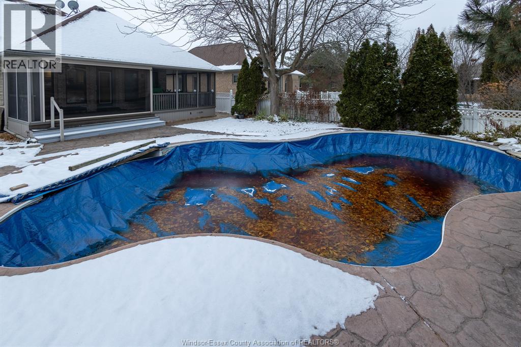 642 Lake Trail Drive, Windsor, Ontario N9G 2M3 - Photo 46 - 25031739