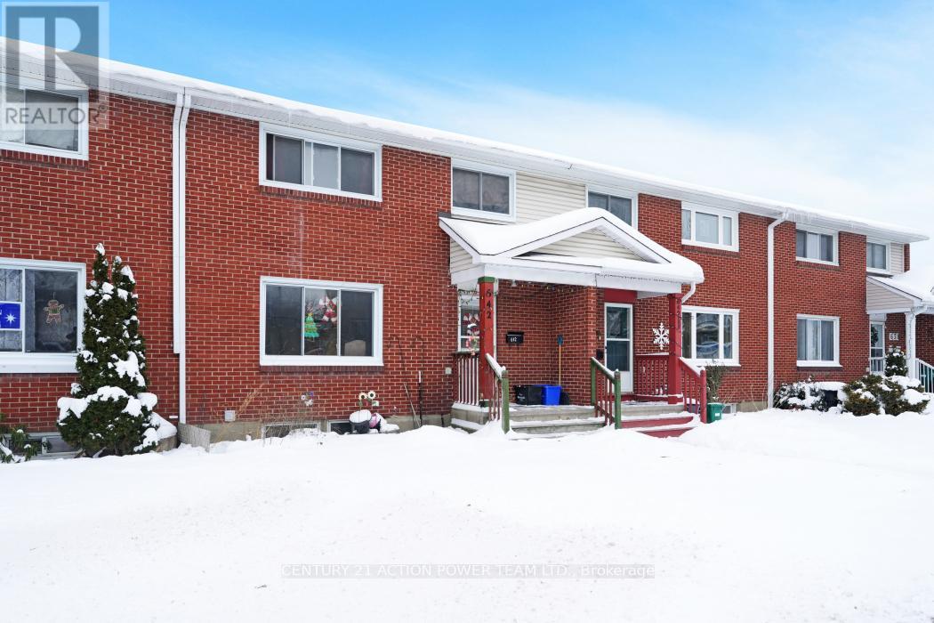 642 BORTHWICK AVENUE, Ottawa, Ontario