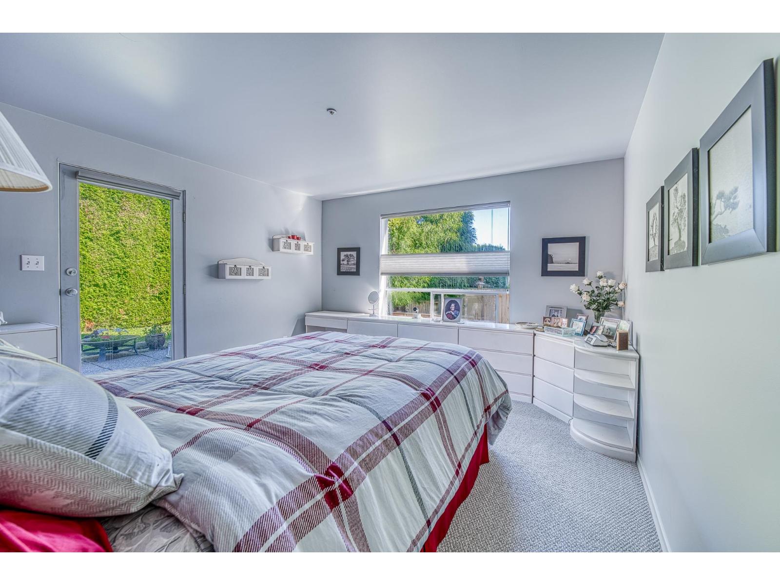 15662 Semiahmoo Avenue, White Rock, British Columbia  V4B 1V4 - Photo 22 - R3022554