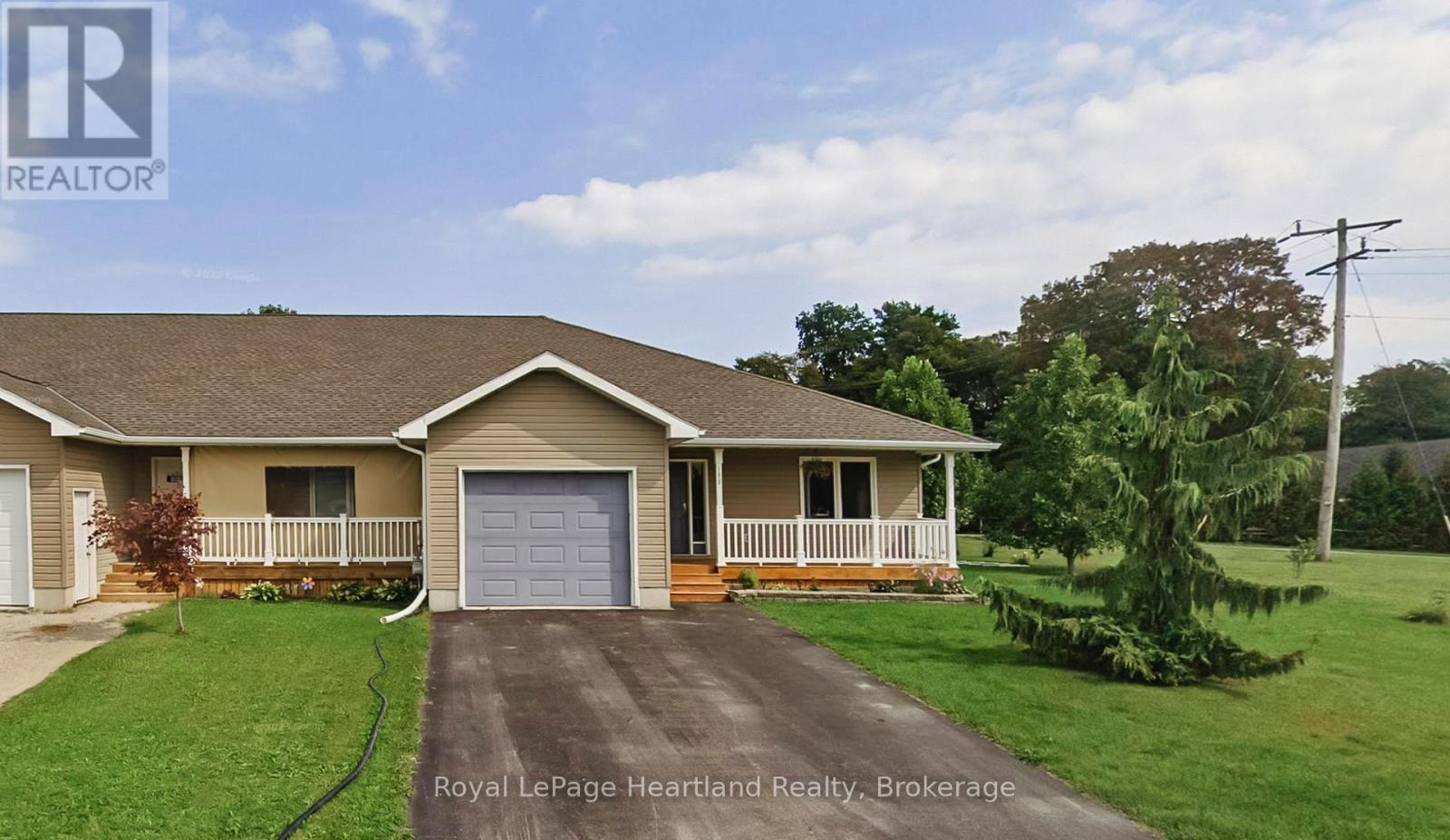 180 Toronto Boulevard, Huron East, Ontario  N0M 1L0 - Photo 2 - X12637030