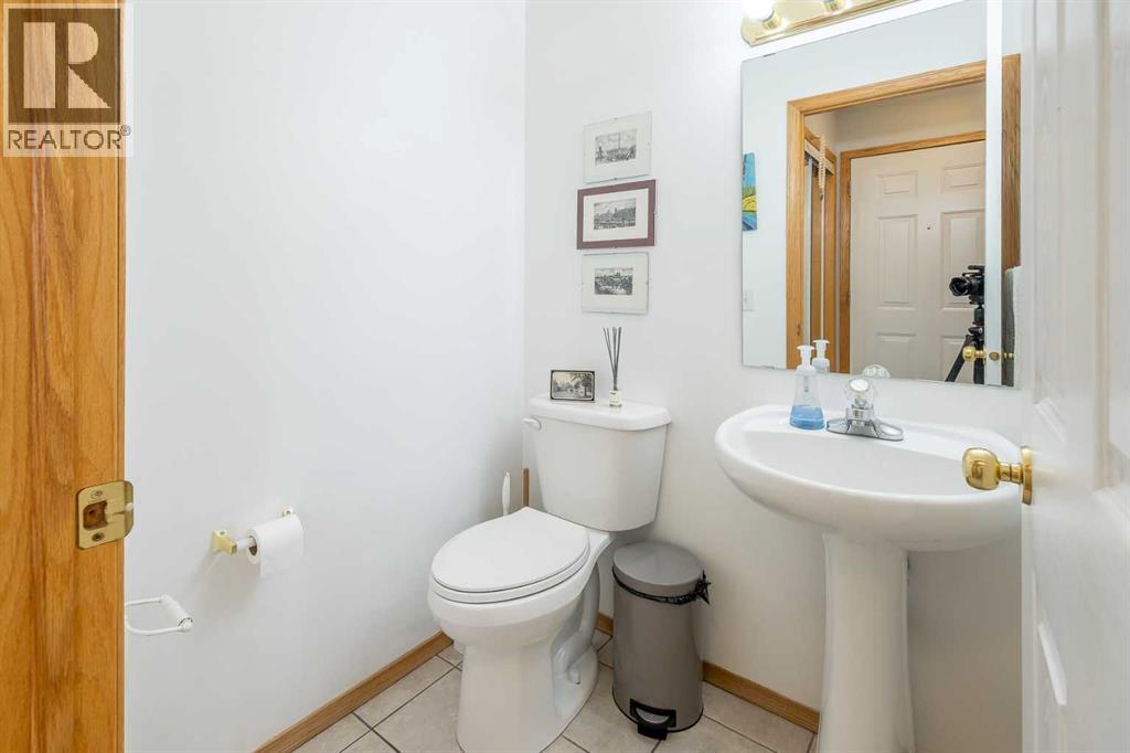 13, 204 Strathaven Drive, Strathmore, Alberta  T1P 1P6 - Photo 8 - A2269981