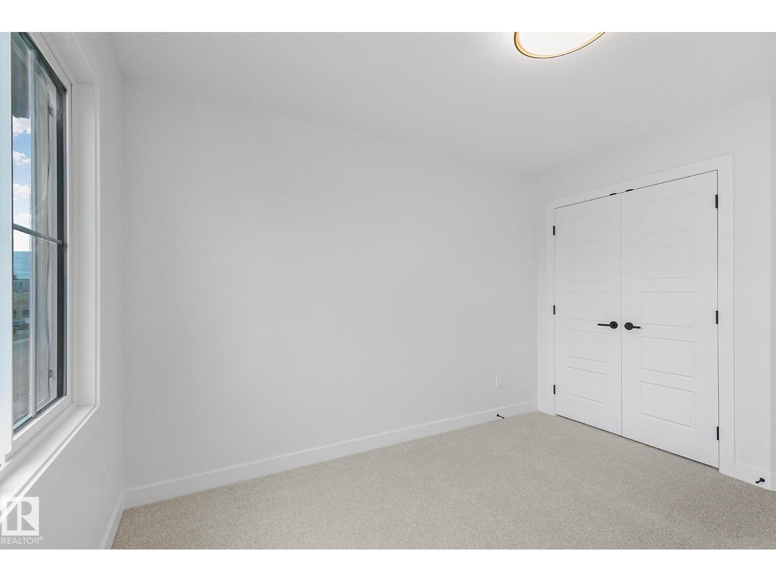 9926 157 St Nw, Edmonton, Alberta  T5P 2T6 - Photo 32 - E4468234