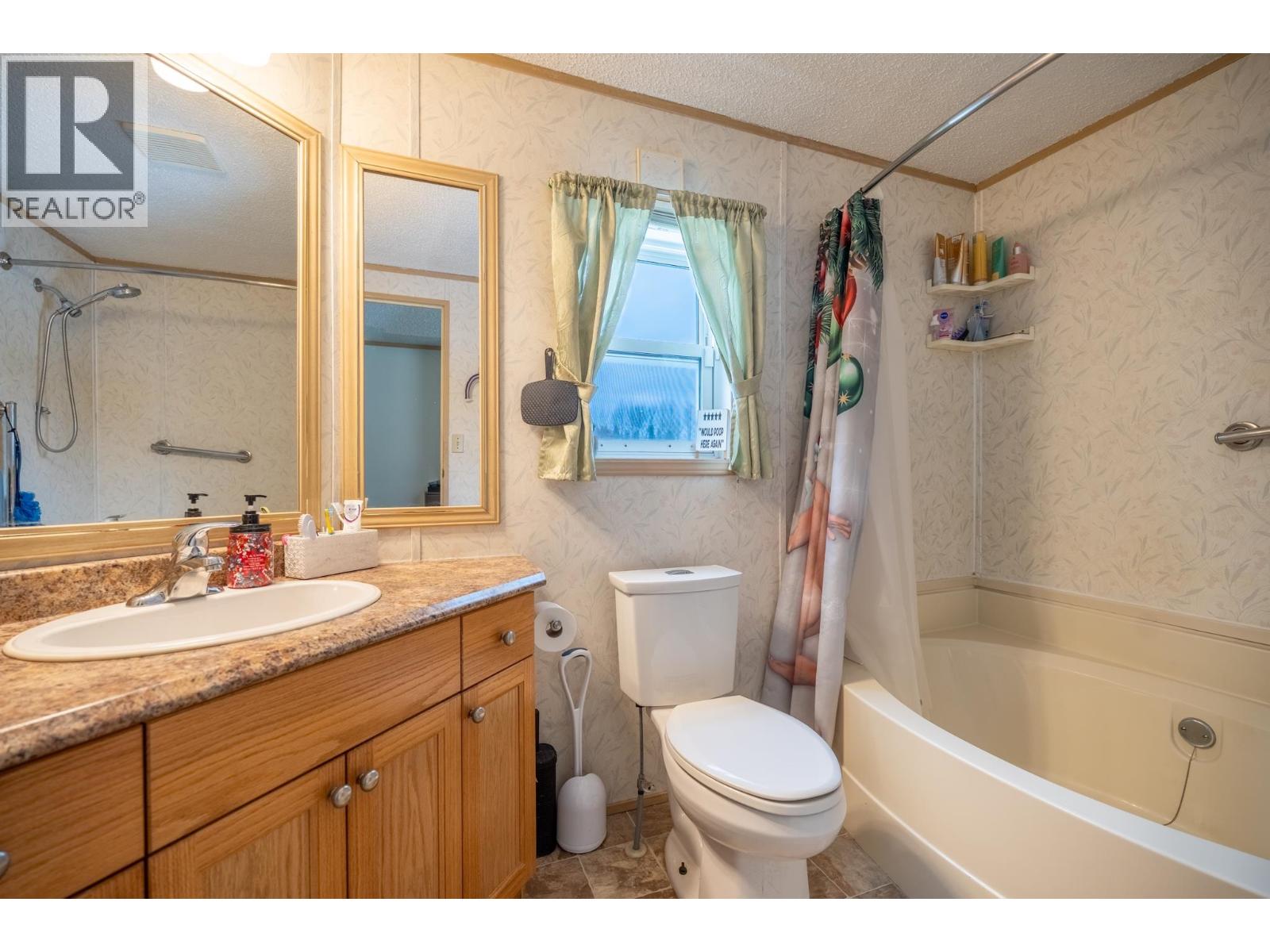 5203 Cook Place, Prince George, British Columbia  V2K 5G7 - Photo 18 - R3074139