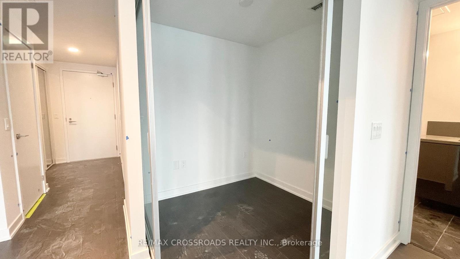 2716 - 230 Simcoe Street, Toronto, Ontario  M5T 1T4 - Photo 10 - C12636964