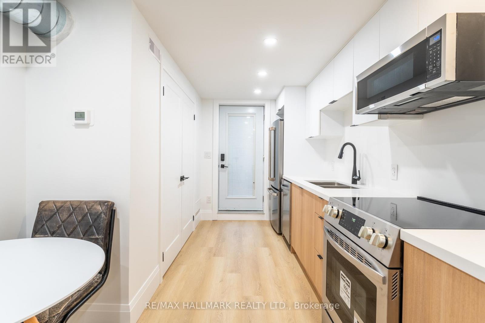 Bsmnt - 700 Adelaide Street W, Toronto, Ontario  M6J 1B1 - Photo 8 - C12636966