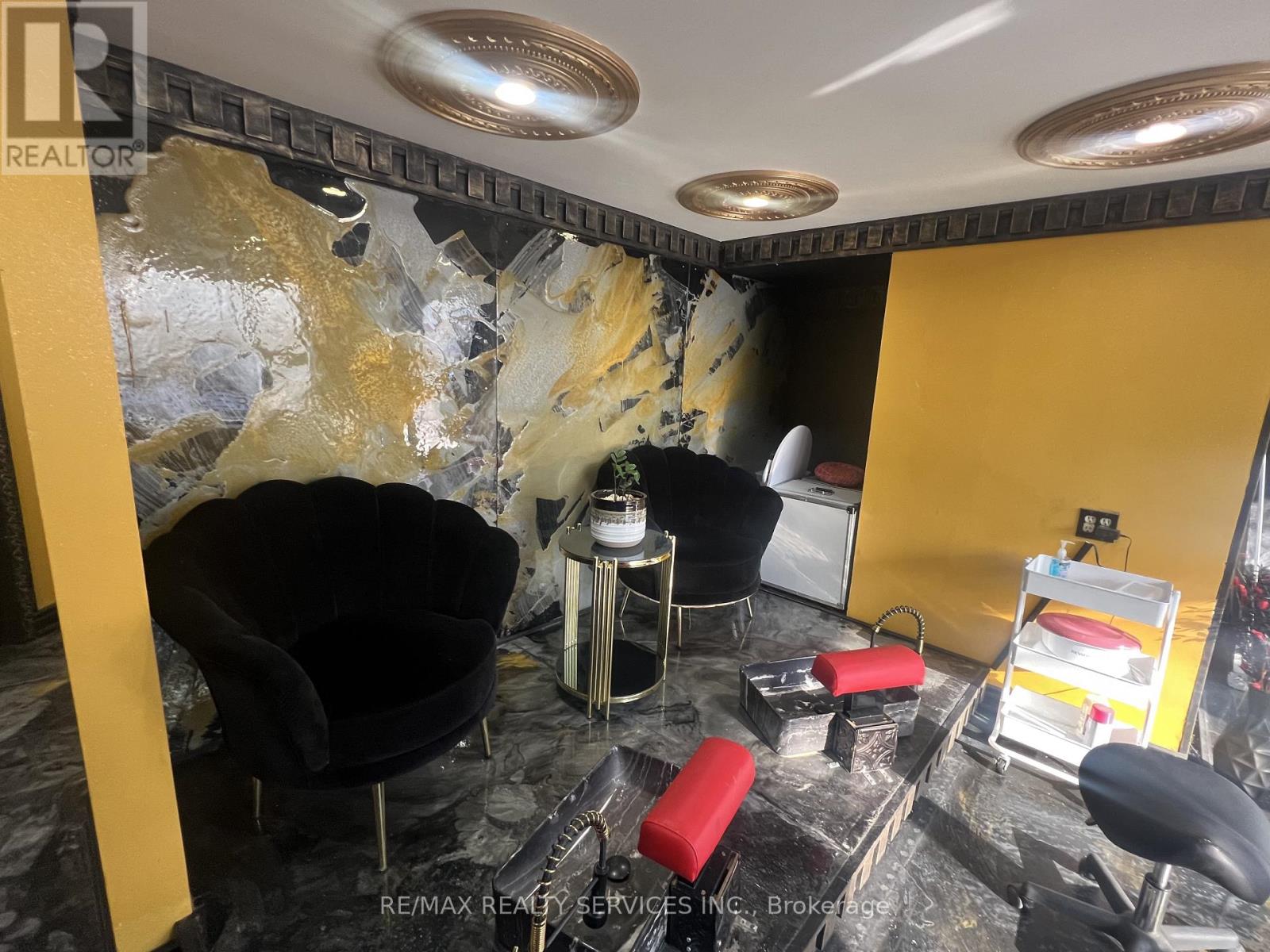 34 Berwick Avenue, Toronto, Ontario  M5P 1H1 - Photo 10 - C12636984