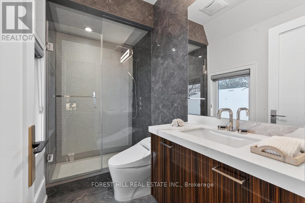 297 Hillcrest Avenue, Toronto, Ontario  M2N 3P5 - Photo 30 - C12636994