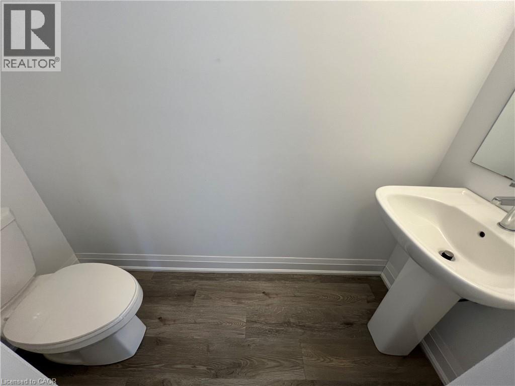 20 Steele Crescent, Guelph, Ontario  N1E 0S7 - Photo 4 - 40794123