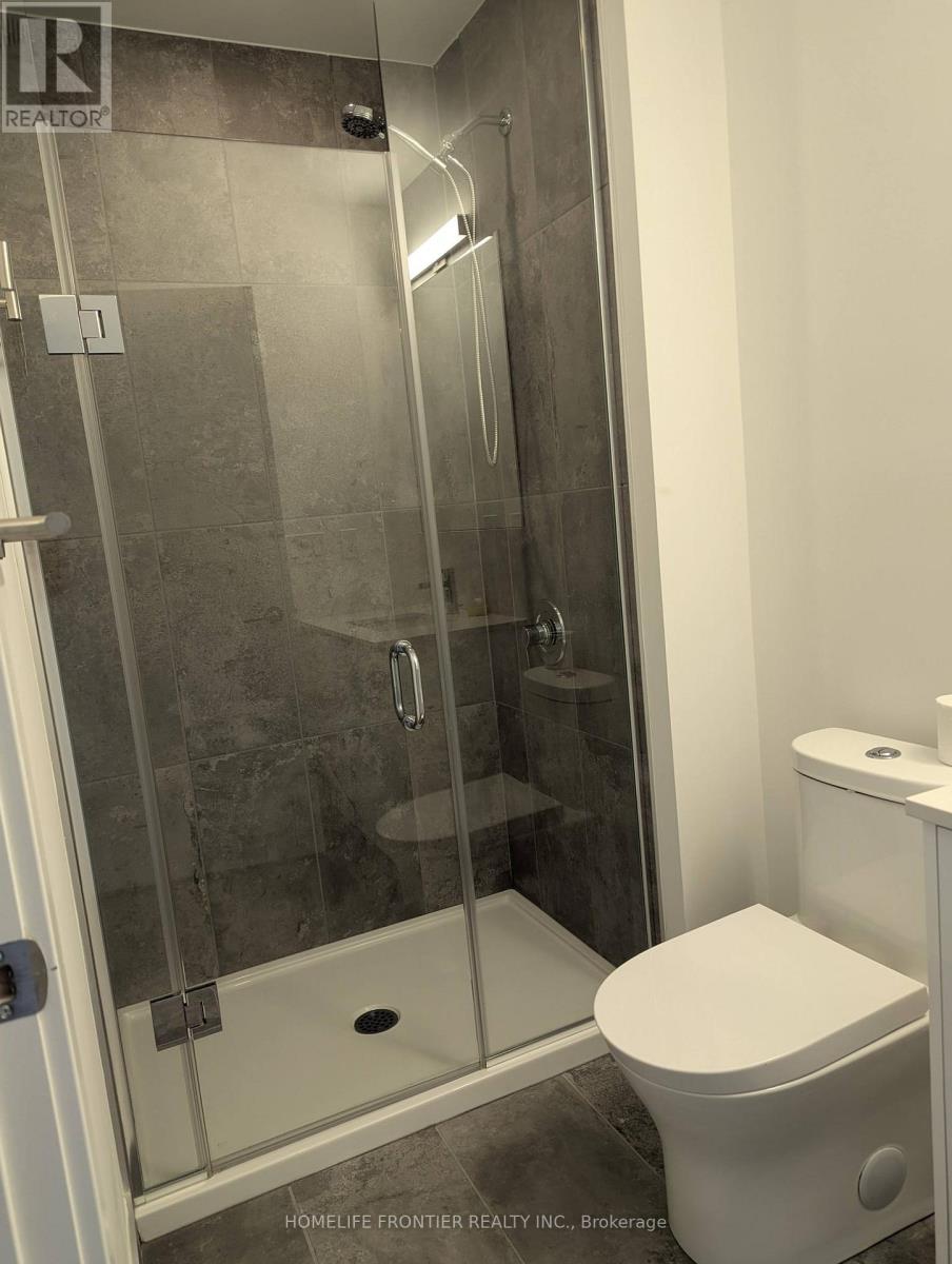 902 A - 1606 Charles Street, Whitby, Ontario  L1N 0P1 - Photo 5 - E12636962