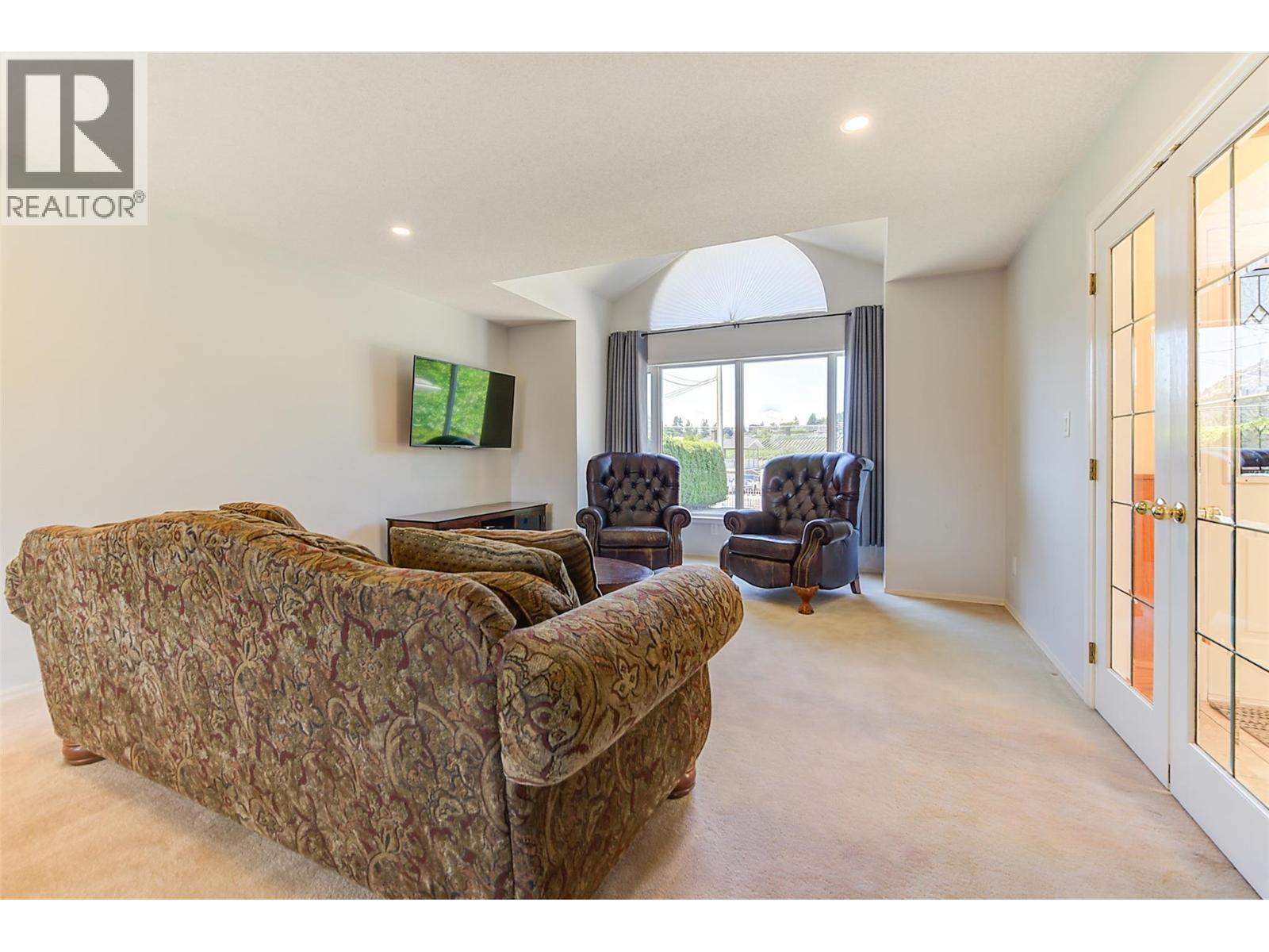 2529 Thacker Drive, West Kelowna, British Columbia  V1Z 1W2 - Photo 10 - 10356440