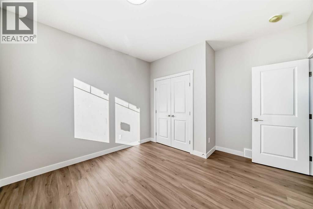 144 Belvedere Park Se, Calgary, Alberta T2A 8A1 - Photo 28 - A2267272