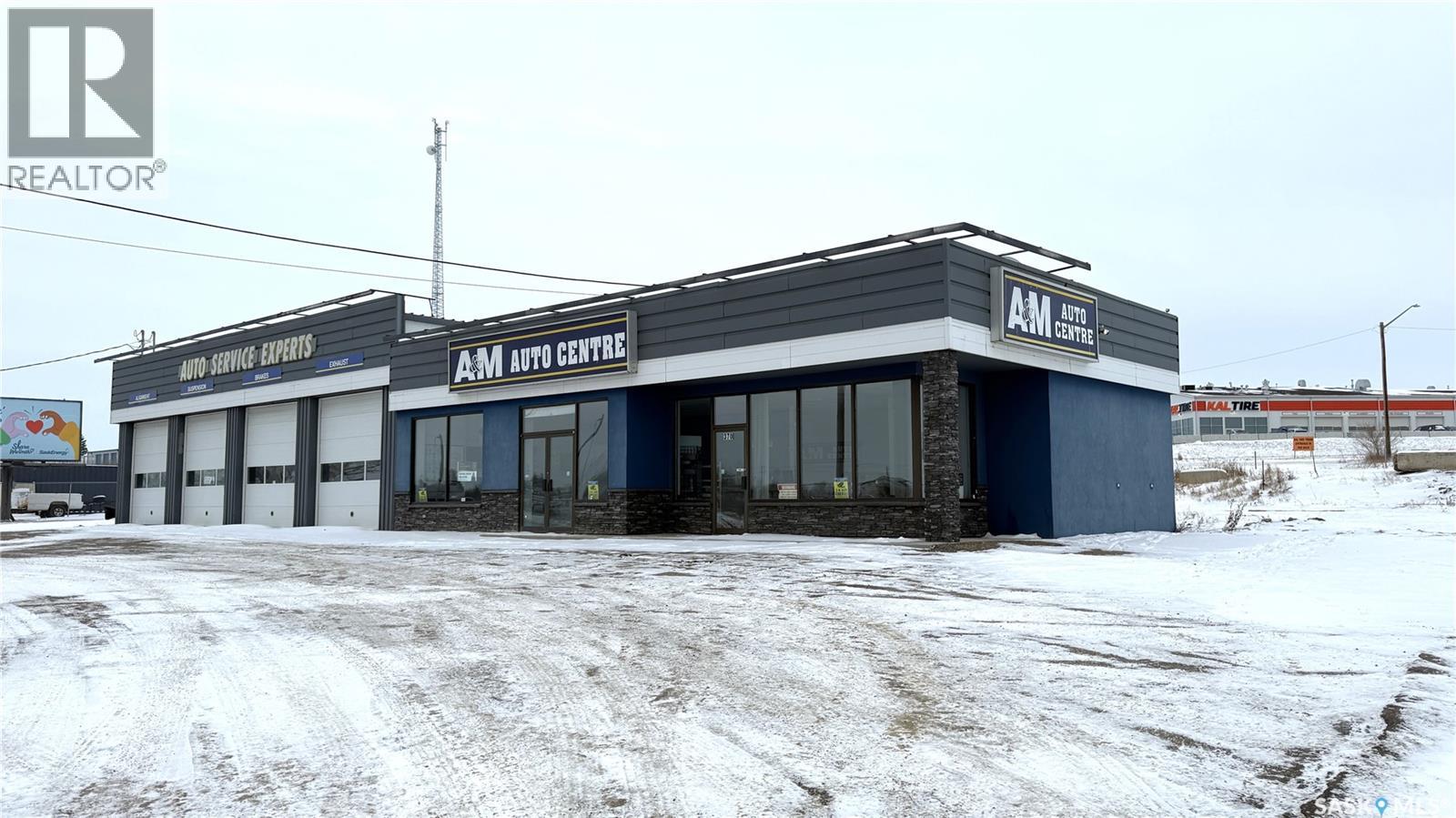 370 Railway AVENUE E, North Battleford, Saskatchewan