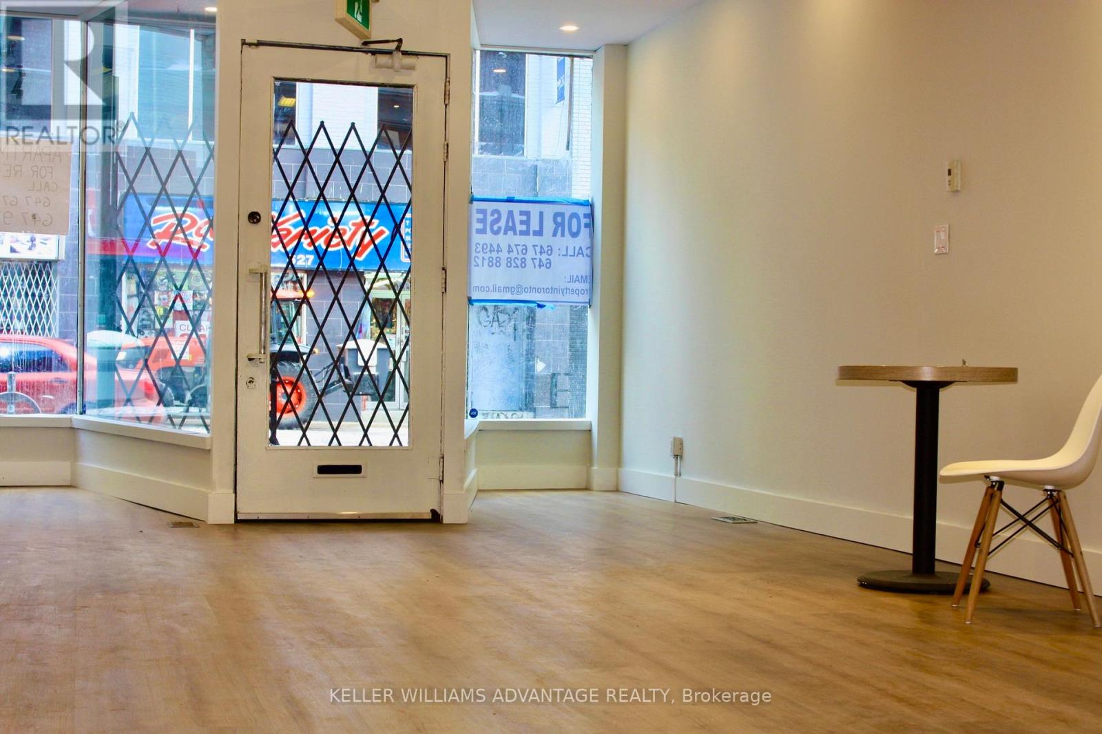 672 Yonge Street, Toronto, Ontario  M4Y 2A6 - Photo 5 - C12631586