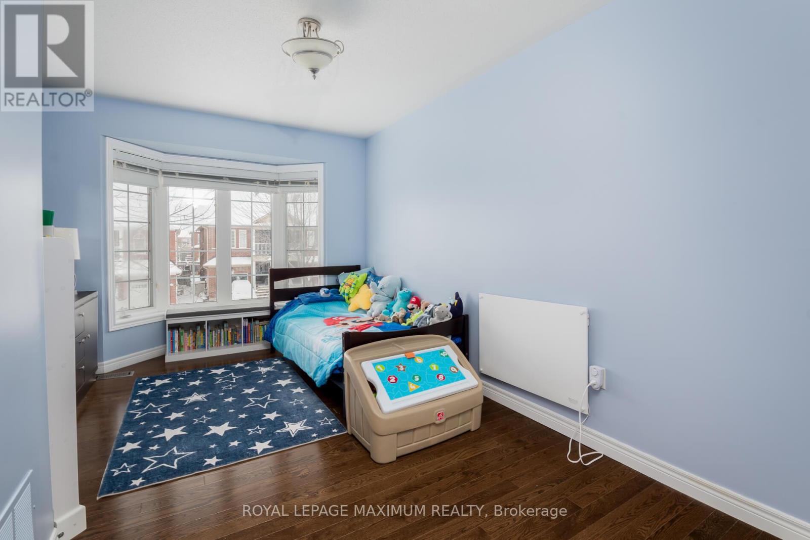 179 Warwick Crescent, Newmarket, Ontario  L3X 2S3 - Photo 17 - N12518476