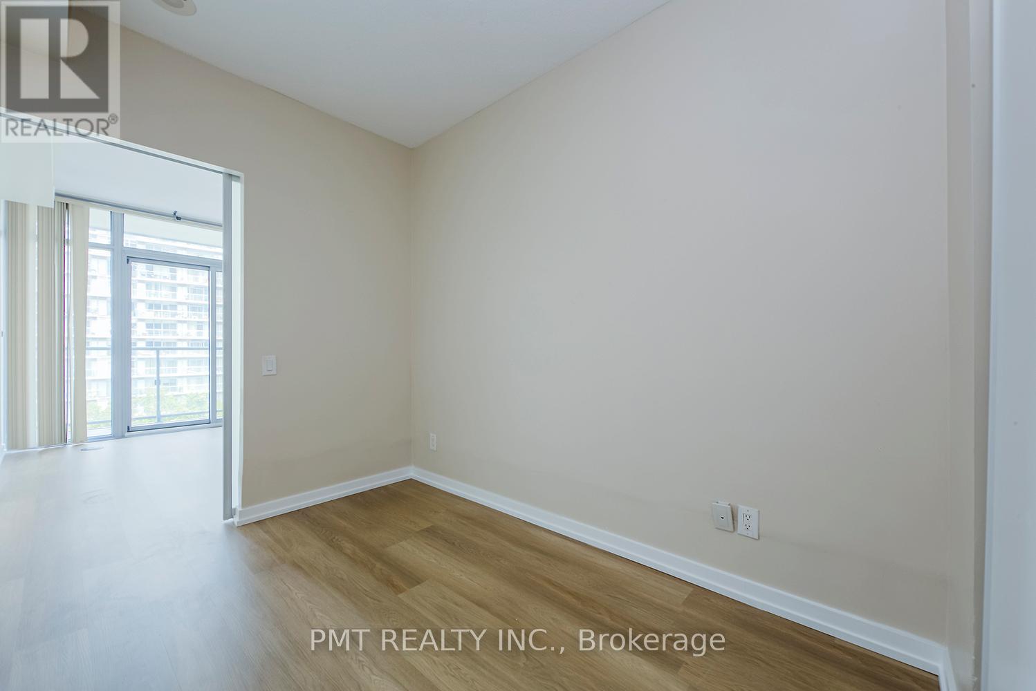 612 - 105 The Queensway, Toronto, Ontario  M6S 5B5 - Photo 13 - W12637008