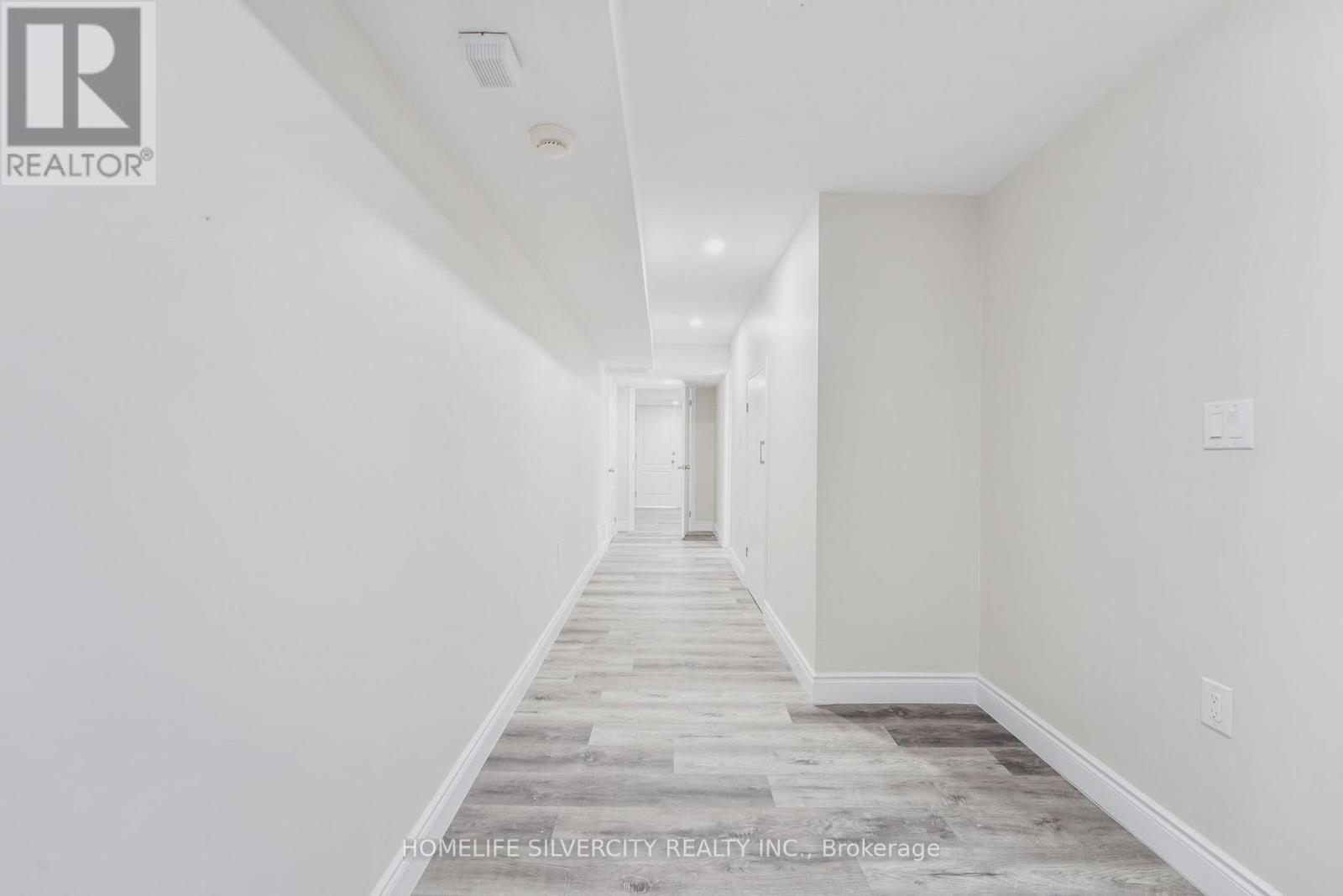 Basement - 18 Tysonville Circle, Brampton, Ontario  L7A 0B5 - Photo 2 - W12637016