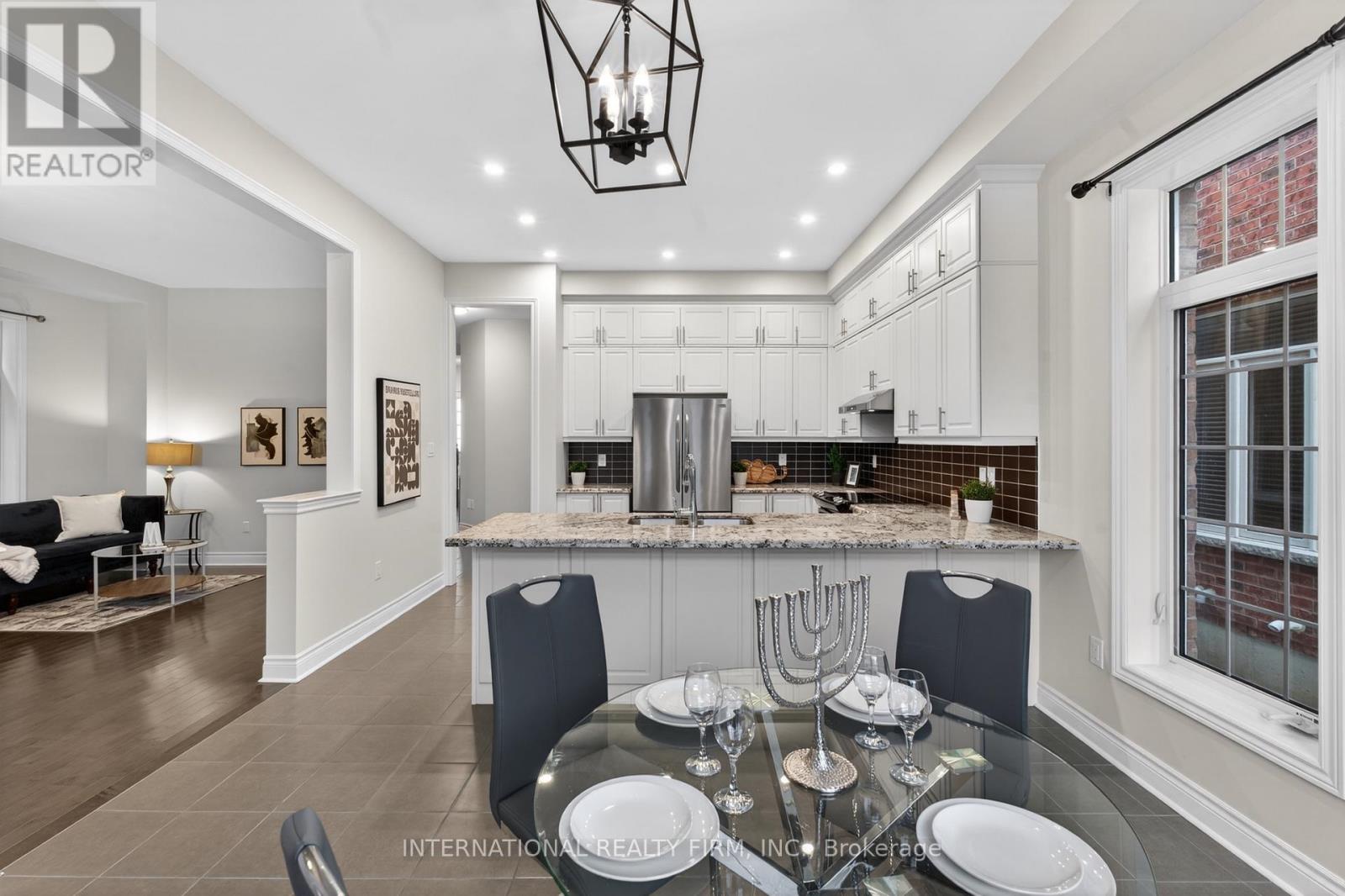 254 Niagara Trail, Halton Hills, Ontario  L7G 0M4 - Photo 20 - W12637026