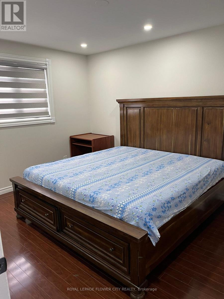 19 Muskoka Street, Brampton, Ontario  L6Z 3W3 - Photo 10 - W12637046