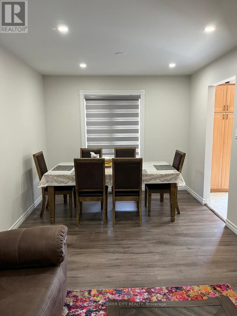 19 Muskoka Street, Brampton, Ontario  L6Z 3W3 - Photo 7 - W12637046