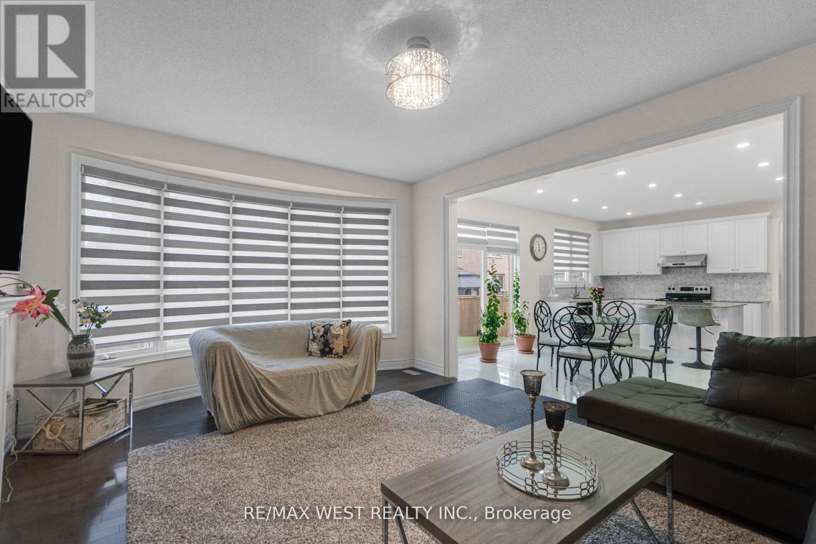 5 Aries Street, Brampton, Ontario  L6Y 5Z2 - Photo 8 - W12637050