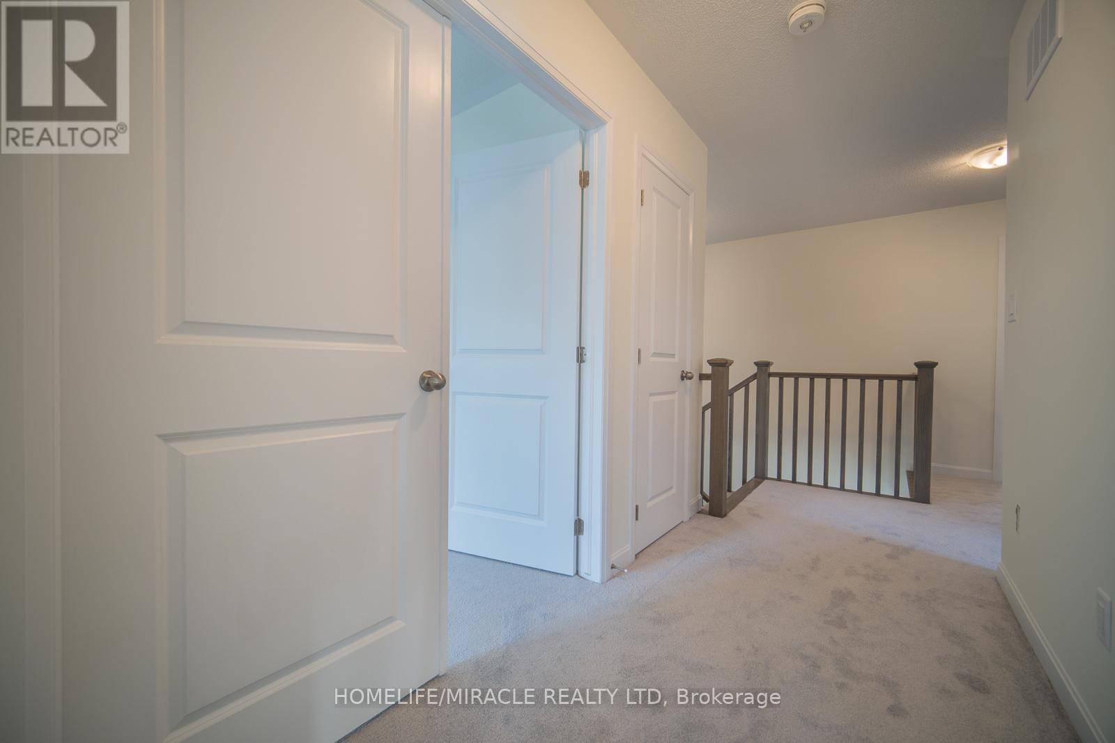 60 Oakmont Drive, Loyalist, Ontario  K0H 1G0 - Photo 30 - X12637006