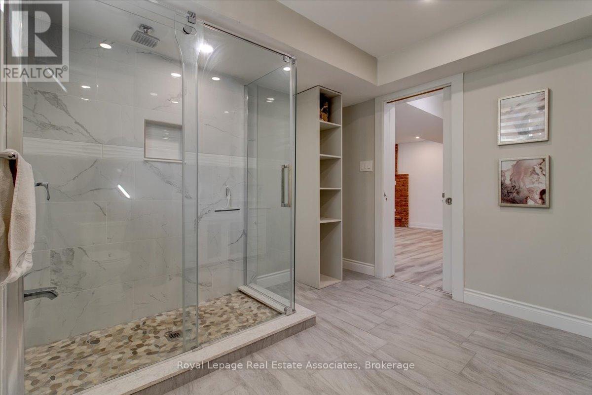 1562 Upper Ottawa Street, Hamilton, Ontario  L8W 2E9 - Photo 14 - X12637058