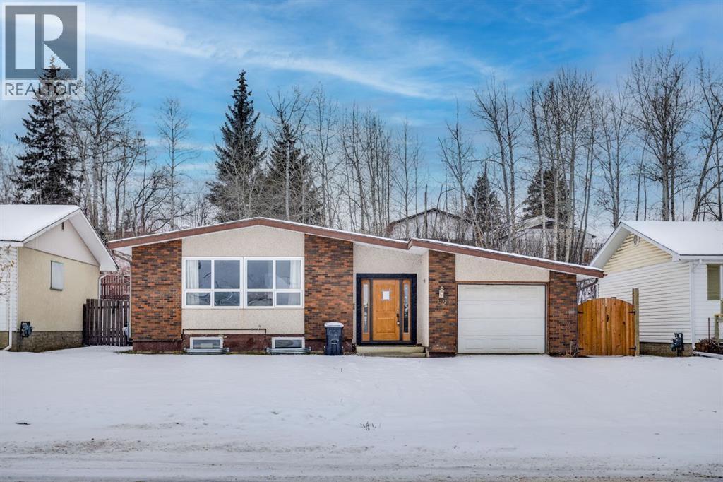 62 Birch Road, Fort Mcmurray, Alberta T9H 1J7 - Photo 1 - A2274230
