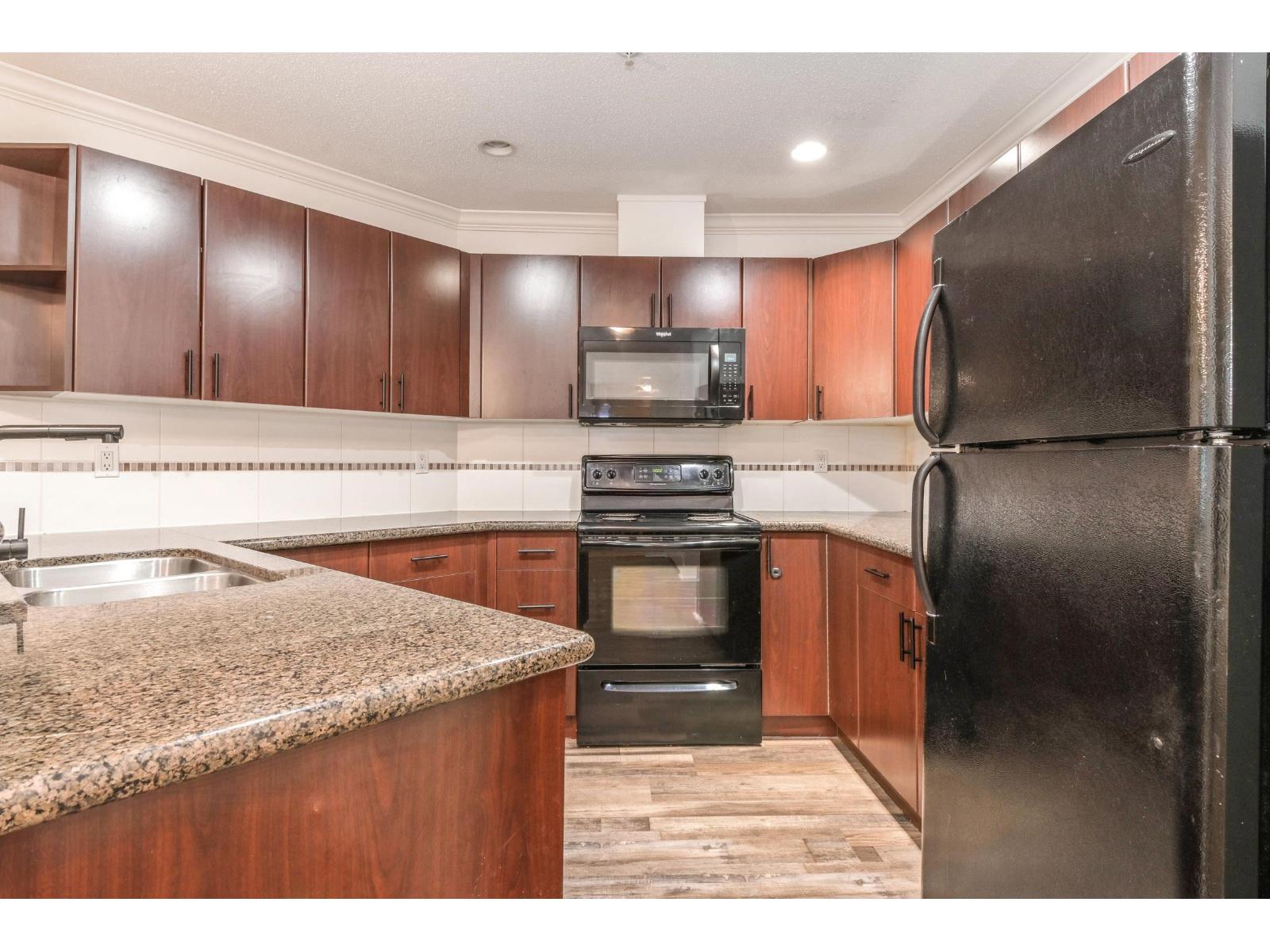 310 33255 Old Yale Road, Abbotsford, British Columbia  V2S 8R2 - Photo 4 - R3073971