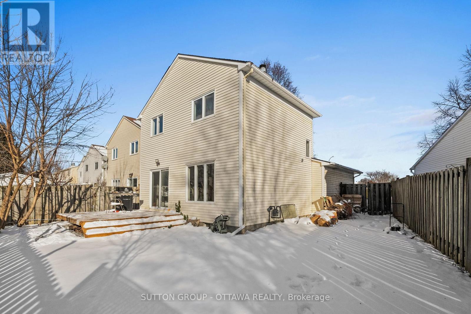 286 Mceachern Crescent, Ottawa, Ontario  K1E 3K3 - Photo 27 - X12637100