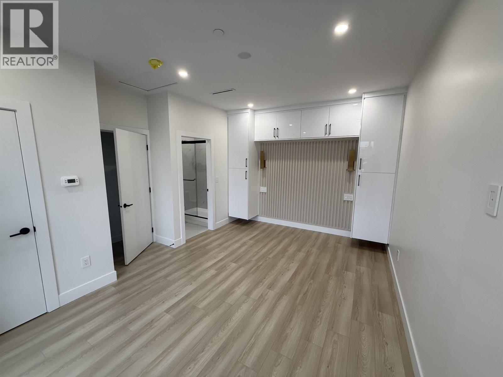 2 1577 E 58th Avenue, Vancouver, British Columbia V5P 2C1 - Photo 12 - R3074114