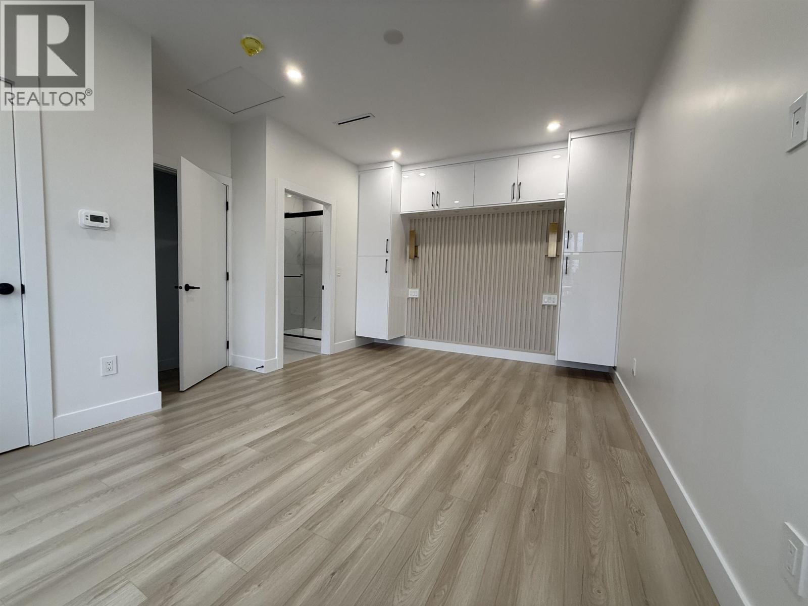 3 1577 E 58th Avenue, Vancouver, British Columbia  V5P 2C1 - Photo 8 - R3074119