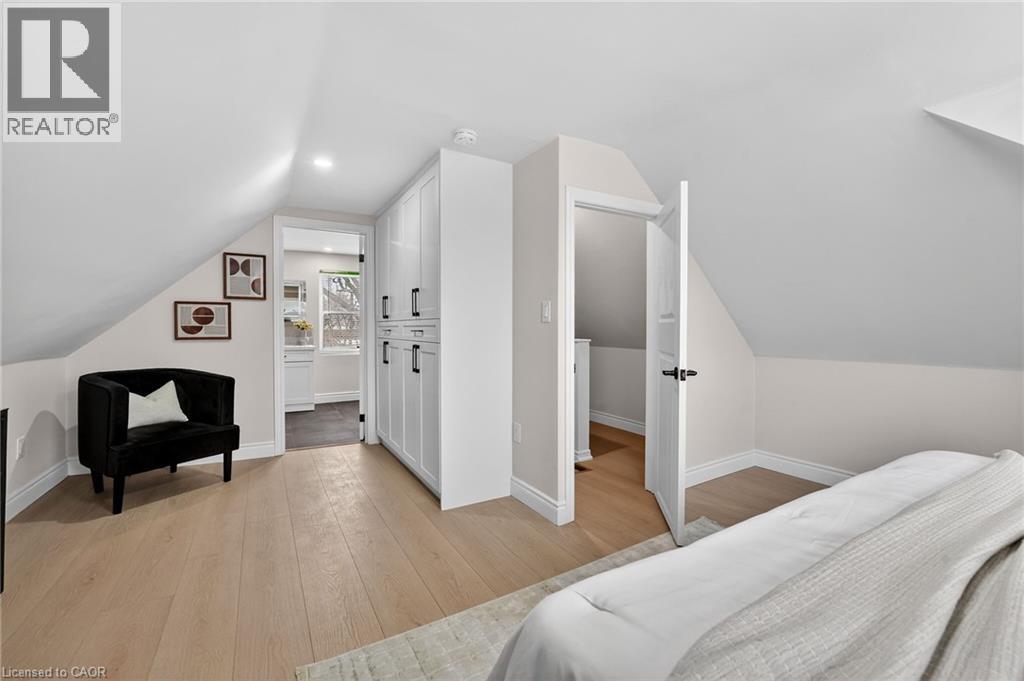 201 Grosvenor Avenue N, Hamilton, Ontario  L8L 7T1 - Photo 39 - 40793396