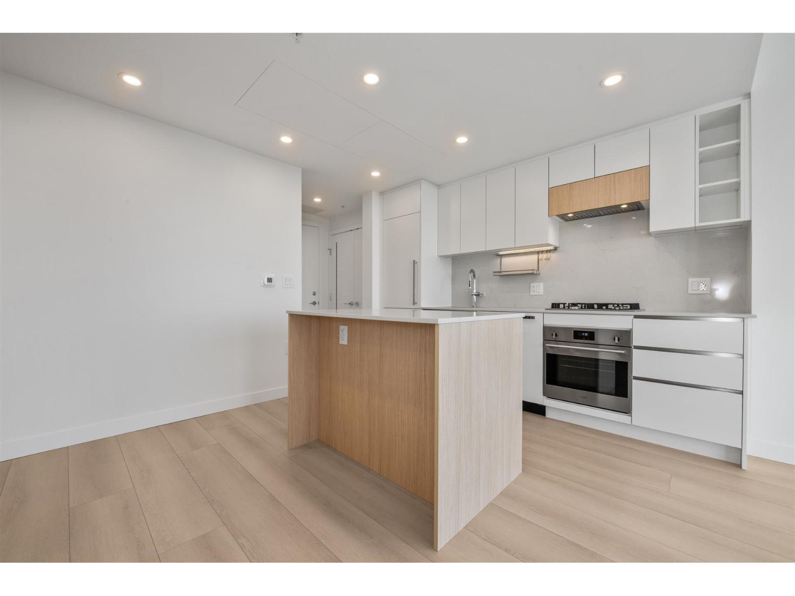 2606 13573 98a Avenue, Surrey, British Columbia  V3T 0X1 - Photo 7 - R3074140