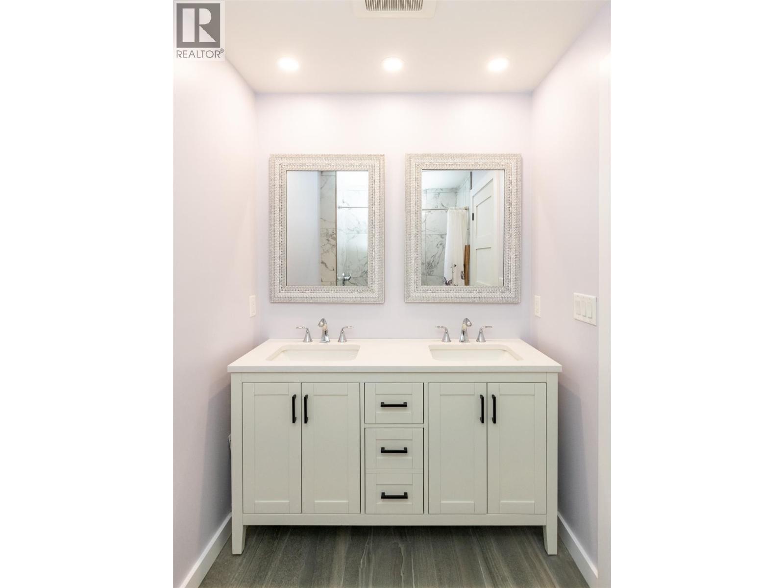 100 Lidstone Road, Salmon Arm, British Columbia  V1E 2Y1 - Photo 40 - 10330363