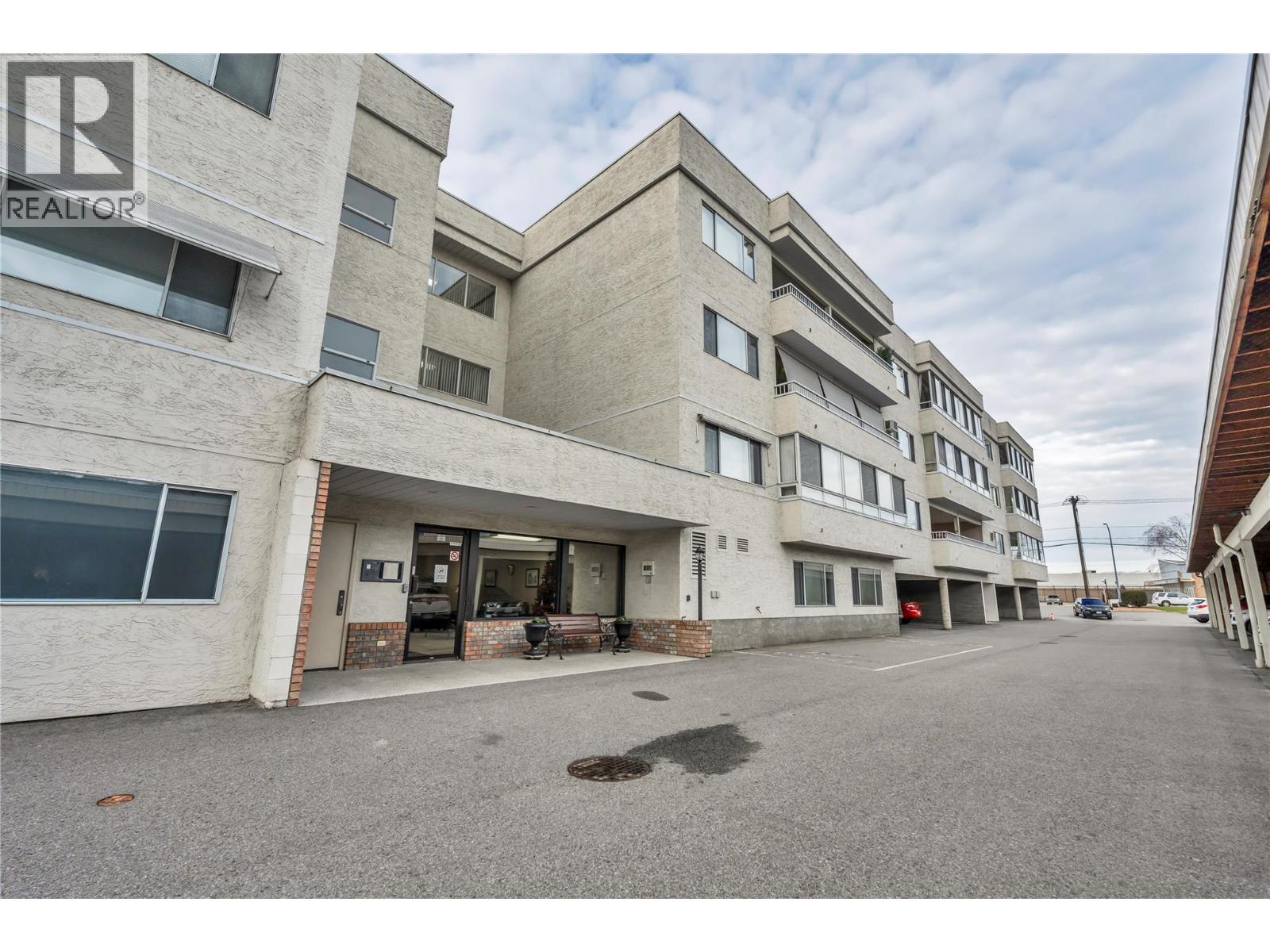 272 Green Avenue Unit# 402, Penticton, British Columbia V2A 3T2 - Photo 27 - 10371244