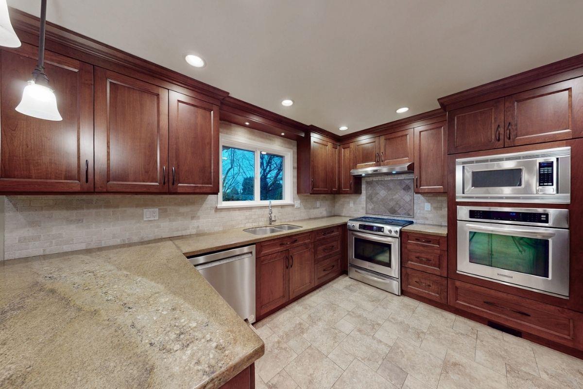 1550 Kent Street, White Rock, British Columbia  V4B 4V2 - Photo 7 - R3074031