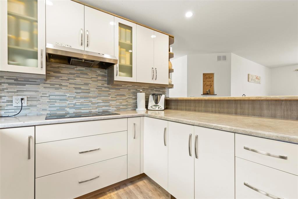 31 Hayleys Drive, La Broquerie, Manitoba  R0A 0W0 - Photo 6 - 202521487