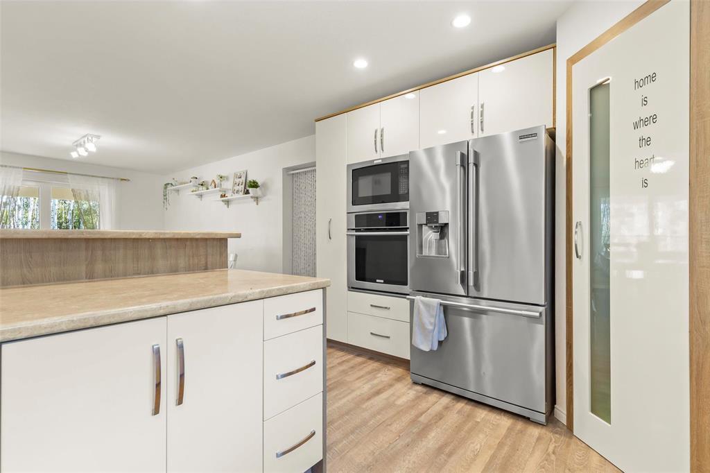 31 Hayleys Drive, La Broquerie, Manitoba  R0A 0W0 - Photo 7 - 202521487