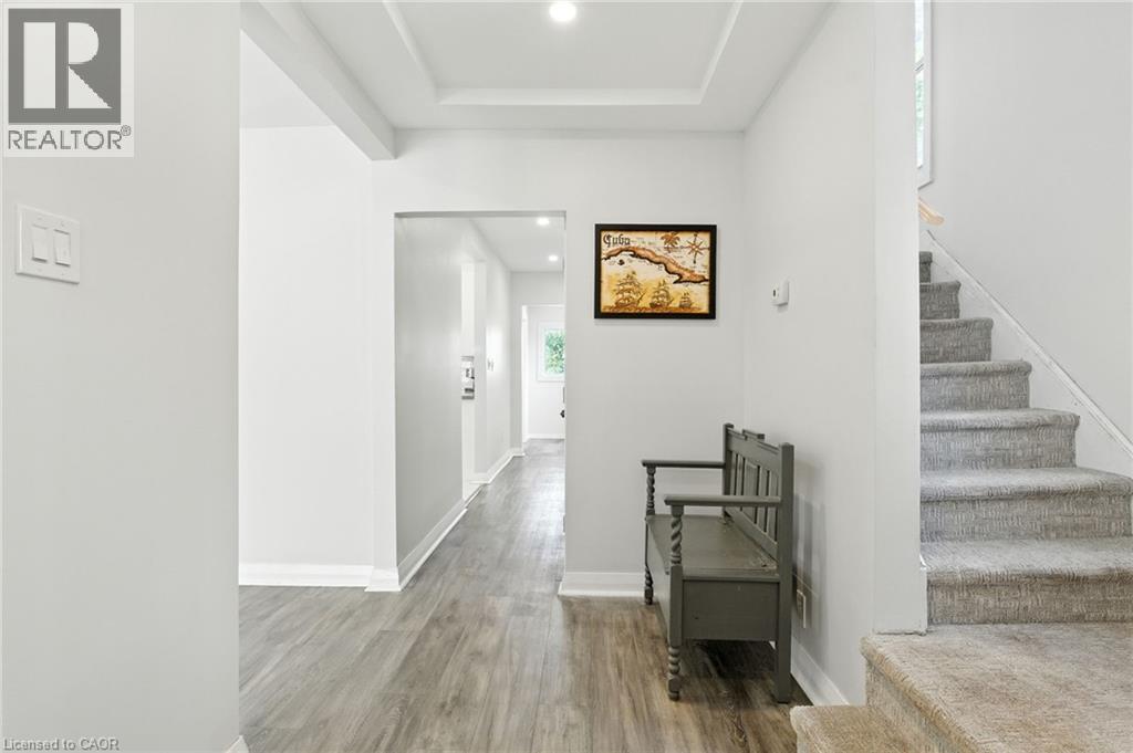 5039 Armoury Street, Niagara Falls, Ontario  L2E 1T3 - Photo 5 - 40794137