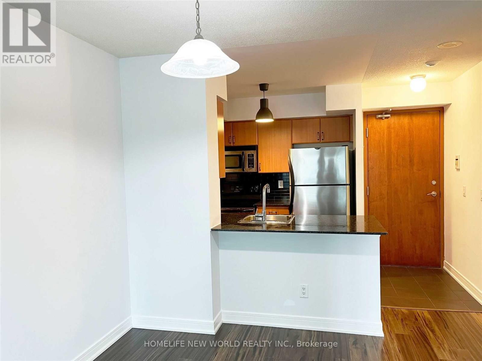 202 - 35 Bales Avenue, Toronto, Ontario  M2N 7L7 - Photo 3 - C12637126